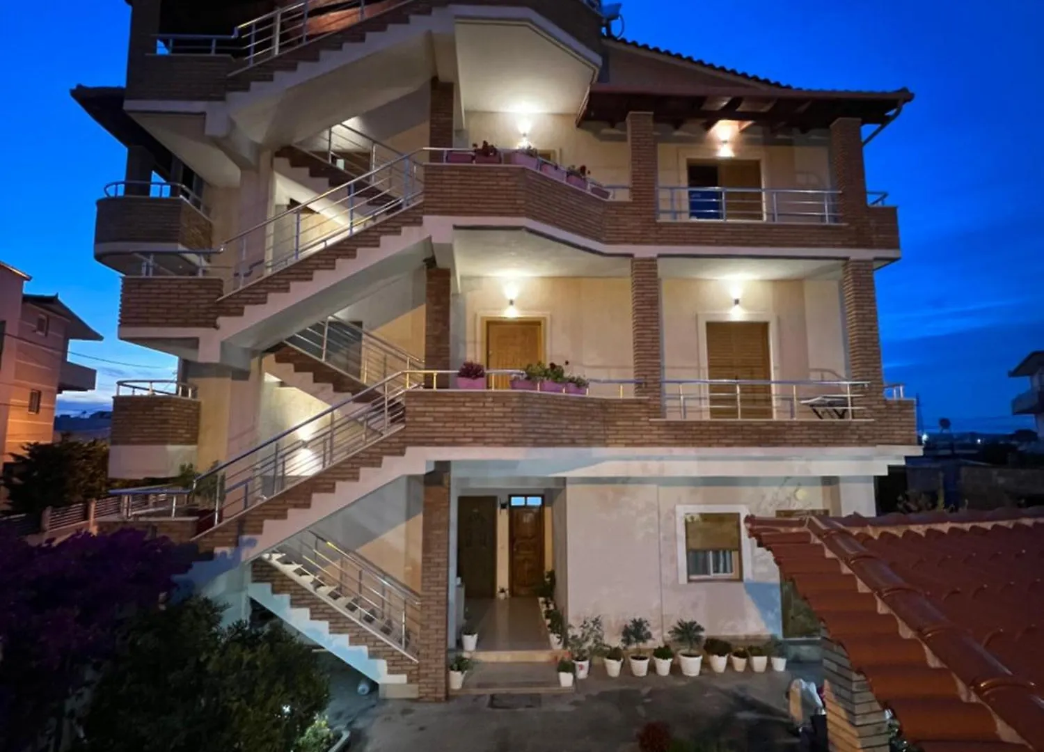 Vila Anxhelo Vlore